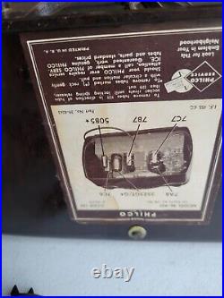 Philco 46-420 Hippo Vintage AM Tube Radio