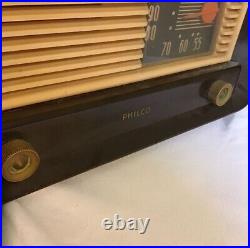 Philco 49-902 Antique Old Vintage 6 Tube Radio Bakelite With Red Pointer