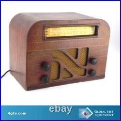 Philco Model 40-140 Wood Tube Table Radio AM and Two SW Bands Circa 1940 Vintage