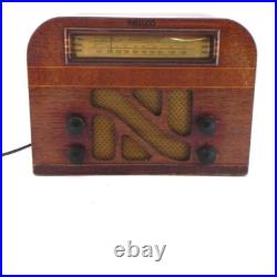 Philco Model 40-140 Wood Tube Table Radio AM and Two SW Bands Circa 1940 Vintage