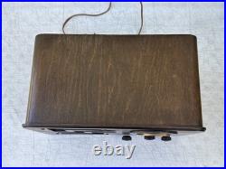 Philco Vintage 5-tube AM/Police band radio introduced In 1938 Model 38-62