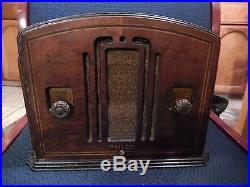 Philco Wood Mantel Tube vintage antique Radio