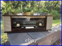 Philips Norelco Stereo Reverbeo Hifi Tube Radio B7X14A Vintage Antique Works