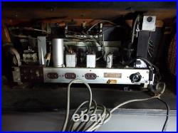 Philips Vintage B5X84A Tube Radio for parts or repair. AS IS