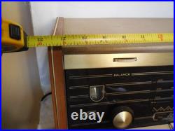 Philips Vintage B5X94A/64 Tube Radio for parts or repair. AS IS. Power On Tested Philips Vintage B5X94A/64 Tube Radio for parts or repair. AS IS. Power On Tested