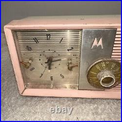 Pink Capri 1957 Motorola Tube Radio AM Clock Radio 5C24PW Vintage Rare VTG READ