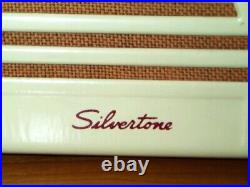 RADIO Antique Sears Silvertone Cream Color Metal Vintage 1952 Tube Table Model