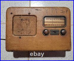 RARE Truetone Radio D1080B Tube Radio Vintage