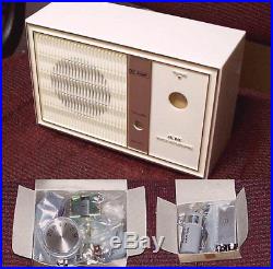 RARE UNBUILT Knight / Archerkit vintage AM vacuum tube radio AA5 receiver kit