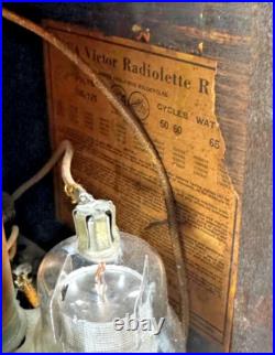 RARE Vintage 1931 RCA model R5 Radiolette Tombstone Radio Powers Up Excell Cond RARE Vintage 1931 RCA model R5 Radiolette Tombstone Radio Powers Up Excell Cond