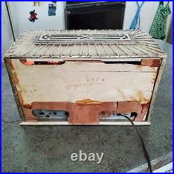 RARE Vintage 1937 EMERSON AM 187 Electric PAGODA Tabletop Tube Radio USA AS IS