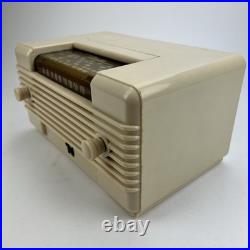 RARE Vintage 1941 Remler Model 5100 Scottie AM Tube Radio in Ivory Plaskon