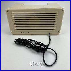 RARE Vintage 1941 Remler Model 5100 Scottie AM Tube Radio in Ivory Plaskon