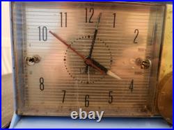 RARE Vintage 1957 Blue Motorola Radio withClock Model 57CD 3A Tube Retro MCM RARE Vintage 1957 Blue Motorola Radio withClock Model 57CD 3A Tube Retro MCM