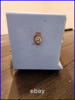 RARE Vintage 1957 Blue Motorola Radio withClock Model 57CD 3A Tube Retro MCM RARE Vintage 1957 Blue Motorola Radio withClock Model 57CD 3A Tube Retro MCM
