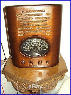 RARE Vintage BEAUTIFUL OVAL WOODEN Simplex tube type Radio Standard & SW WORKS