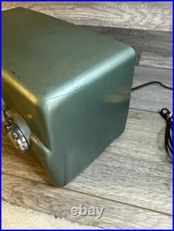 RARE Vintage Crosley 10-140 Tube Radio For Parts or Repair