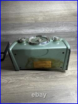 RARE Vintage Crosley 10-140 Tube Radio For Parts or Repair, Nice Color RARE Vintage Crosley 10-140 Tube Radio For Parts or Repair, Nice Color