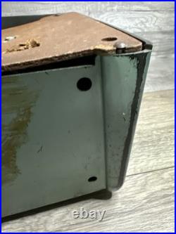 RARE Vintage Crosley 10-140 Tube Radio For Parts or Repair, Nice Color