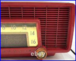 RARE! Vintage Flyer Red 1959 Sylvania R518-8483 AM Vacuum Tube Radio READ