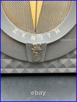 RARE Vintage Grey Zenith Radio H401-G Tube Radio UNTESTED NEEDS NEW CORD