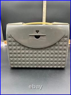 RARE Vintage Grey Zenith Radio H401-G Tube Radio UNTESTED NEEDS NEW CORD