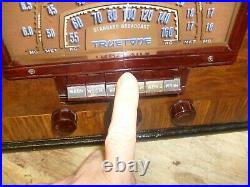 RARE Vintage MID-CENTURY TRUETONE D-1003 TABLETOP TUBE RADIO PITTSBURGH