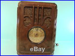 RARE Vtg Silvertone Model 4465 Gold Dial Art Deco Tombstone Radio AM/Shortwave