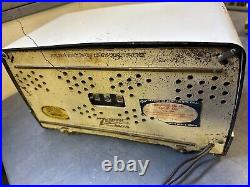 RARE mid Century Vintage Zenith Table Radio Model 8H023 w Circa 1946-7 Works