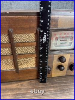 RCA Victor Model 5T6 Vintage Tube Radio AM Shortwave Wood Cabinet Works Tested