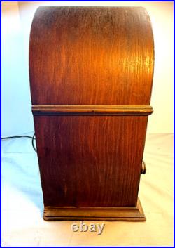 RCA Victor Radiolette R-5 Vintage Cathedral Tube Radio 1930s Wood Cabinet