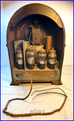 RCA Victor Radiolette R-5 Vintage Cathedral Tube Radio 1930s Wood Cabinet
