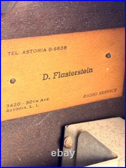 RCA Victor Radiolette R-5 Vintage Cathedral Tube Radio 1930s Wood Cabinet