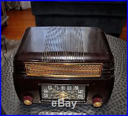 RESTORED Antique Vintage GENERAL ELECTRIC GE 202 Deco Tube Radio Works Perfect