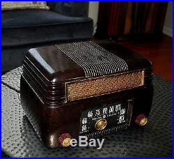 RESTORED Antique Vintage GENERAL ELECTRIC GE 202 Deco Tube Radio Works Perfect