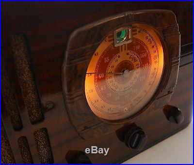 RESTORED Antique Vintage General Electric F-82/RCA Art Deco Wood Tube Radio