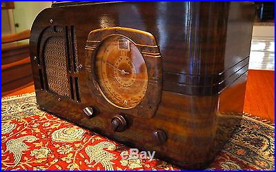 RESTORED Antique Vintage General Electric F-82/RCA Art Deco Wood Tube Radio