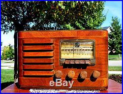 RESTORED Antique Vintage Silvertone AM MCM Tube Magic Eye Radio Works Perfect