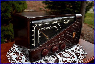 RESTORED Antique Vintage Zenith 7H921 Bakelite Deco Tube Radio Works Perfect