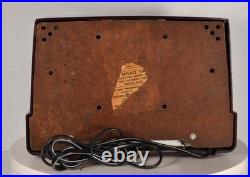 RESTORED General Electric 1946 vintage tube radio old antique