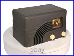 RESTORED Northern Electric Baby Champ Rainbow vintage tube radio 1946 Bakelite RESTORED Northern Electric Baby Champ Rainbow vintage tube radio 1946 Bakelite