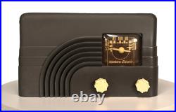 RESTORED Northern Electric Baby Champ Rainbow vintage tube radio 1946 Bakelite RESTORED Northern Electric Baby Champ Rainbow vintage tube radio 1946 Bakelite