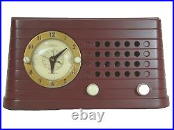 RESTORED Telechron Bakelite 1948 Clock radio Vintage tube radio old antique