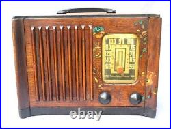 Rare Antique 1940-41 Emerson Wood Table Radio With Floral Design