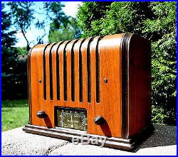 Rare Antique Vintage Kadette 76 TOMBSTONE DECO 1930's Tube Radio Works Perfect
