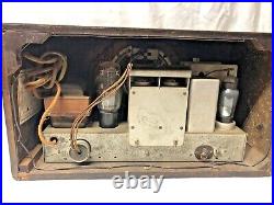 Rare Antique Vintage Us Pentode Superheterodyne Model 25a For Parts Or Repair