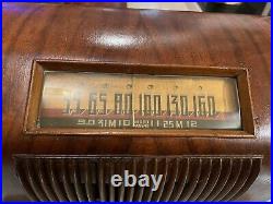 Rare Unique Vintage 1942 Ingraham Emerson 440 Tube AM/ Shortwave Radio