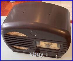 Rare Vintage 1939 ARVIN Art Deco Walnut Bakelite Tabletop Tube Radio Model 602 Rare Vintage 1939 ARVIN Art Deco Walnut Bakelite Tabletop Tube Radio Model 602