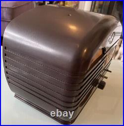 Rare Vintage 1939 ARVIN Art Deco Walnut Bakelite Tabletop Tube Radio Model 602 Rare Vintage 1939 ARVIN Art Deco Walnut Bakelite Tabletop Tube Radio Model 602