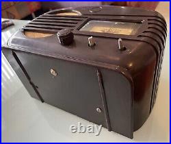 Rare Vintage 1939 ARVIN Art Deco Walnut Bakelite Tabletop Tube Radio Model 602 Rare Vintage 1939 ARVIN Art Deco Walnut Bakelite Tabletop Tube Radio Model 602